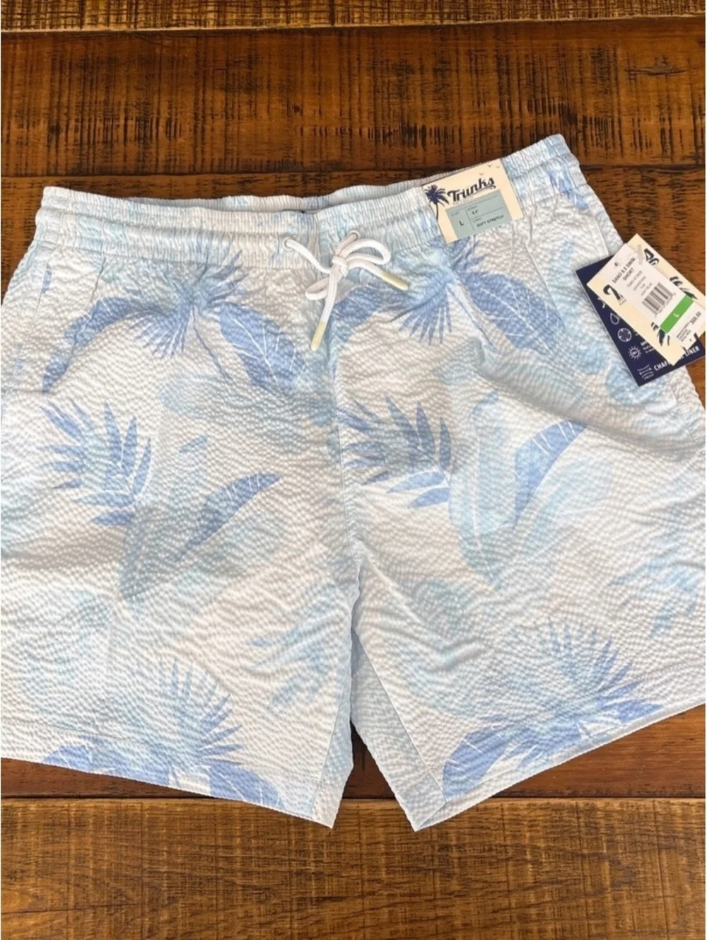 Trunks Surf & Swim Co 6.5” swim shorts men’s Large- NWT